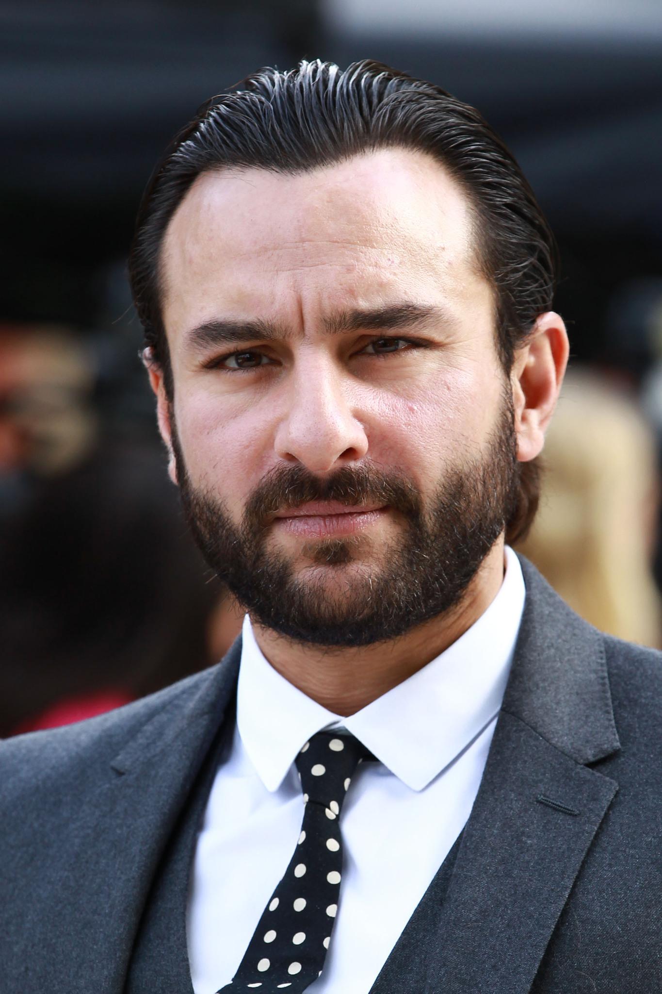 2nd GenerationEldest son of Mansoor and Sharmila Tagore, Saif Ali Khan entered the cinematic stage with 